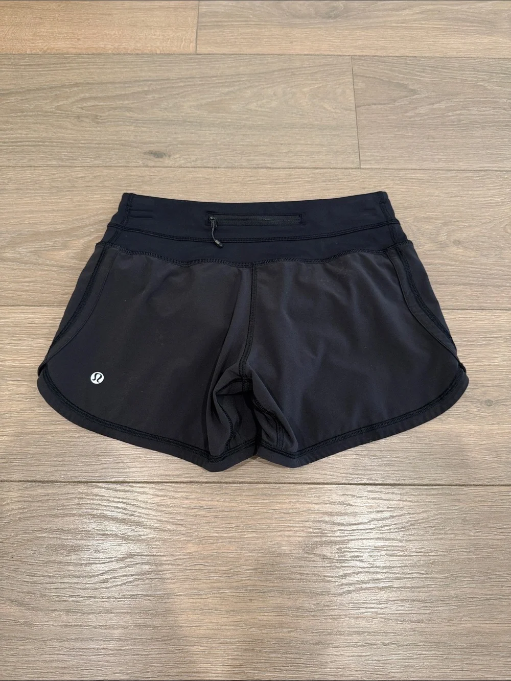 lululemon athletica good preowned